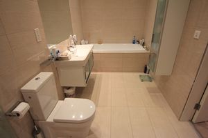 Photo 24- click for photo gallery